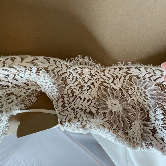 Anais Anette Rae Wedding Dress - Picture 13 of 15